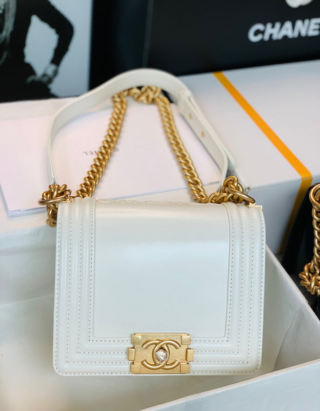 Amelia-  CHL BAGS  - 210