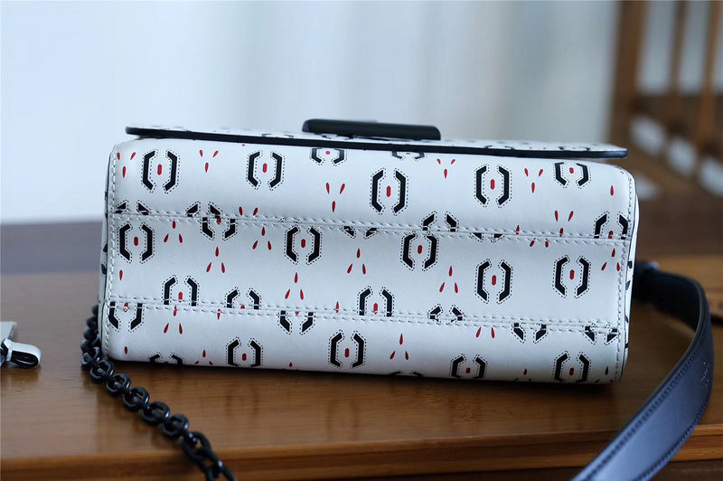 Fan Fashion Lu-Vi bags - 8537