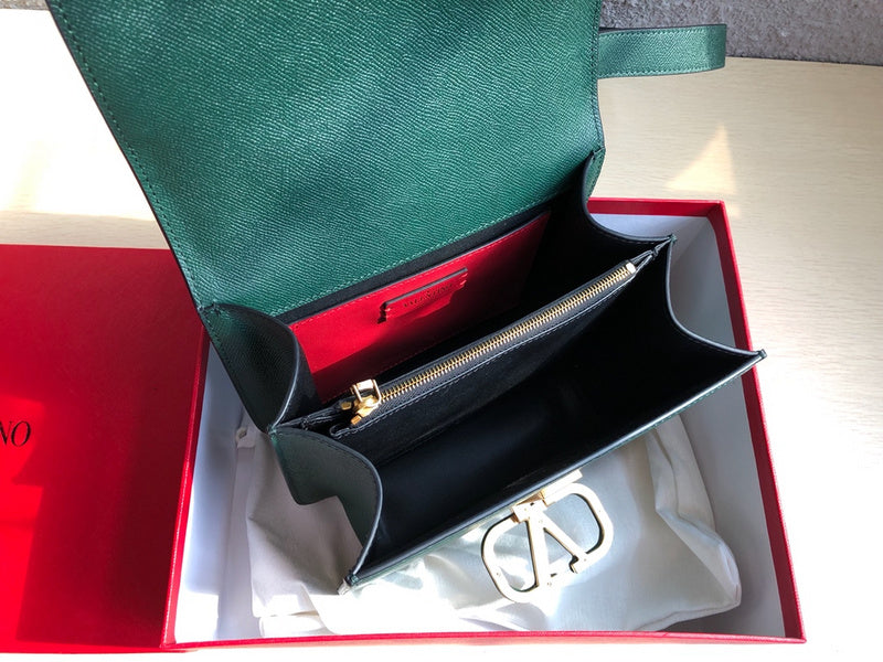 VAL LUXURY BAGS - FOR FASHION LOVERS  AFFORDABLE LUXURY BAGS- 1099
