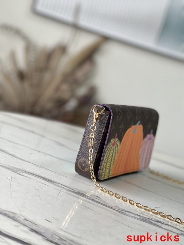 Amelia- Mix Wallets - 226