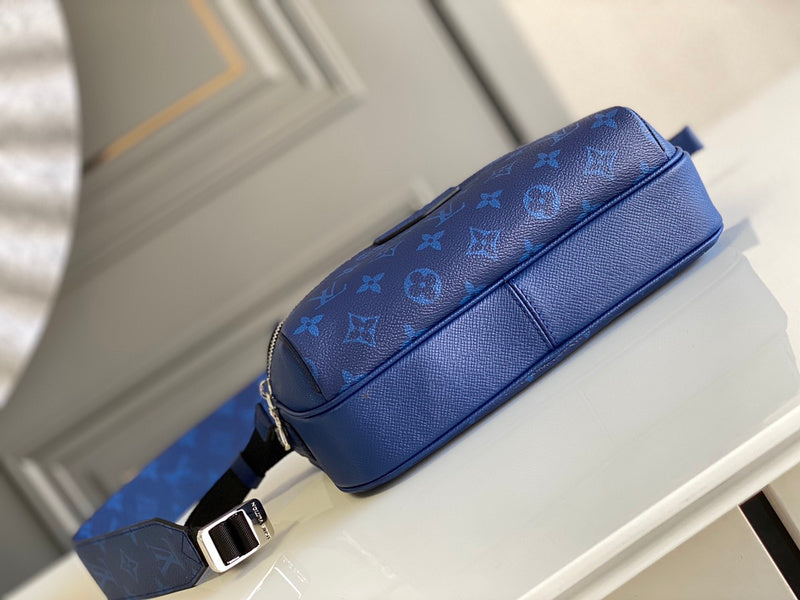 Fan Fashion Lu-Vi bags - 17000
