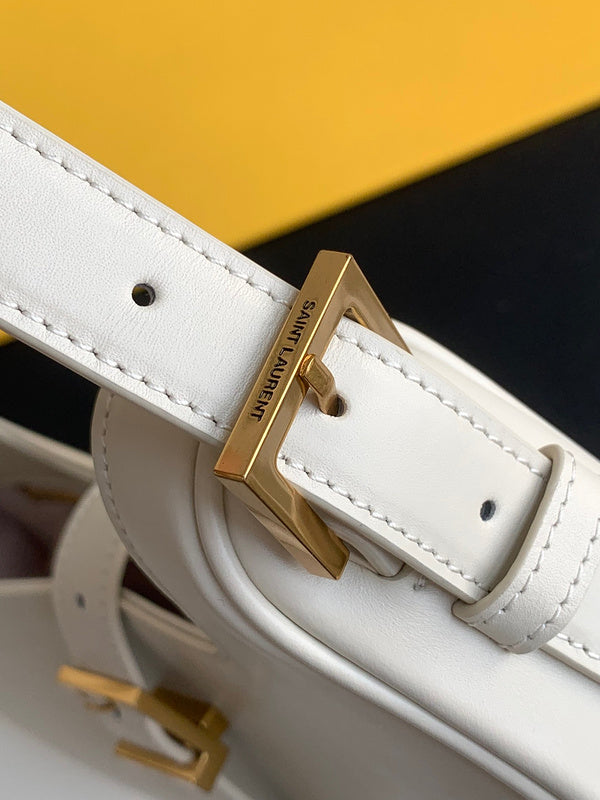 Amelia - YSL Bag - 4174