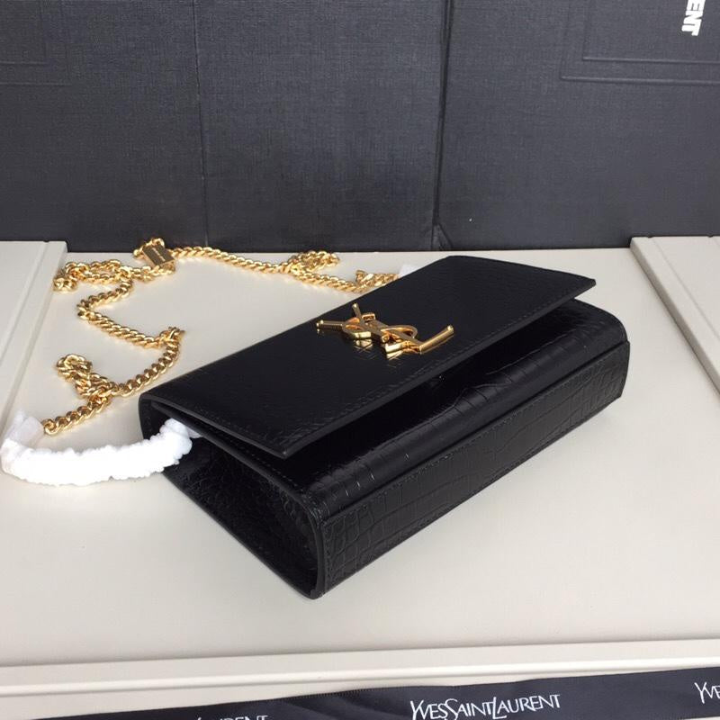 Amelia - YSL Bag - 2847