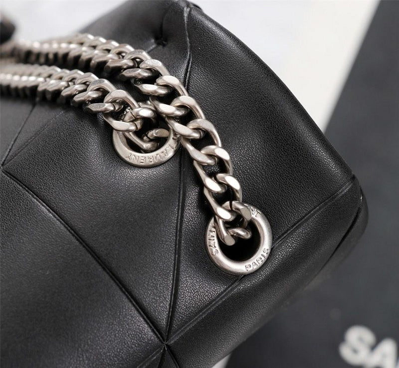 Amelia - YSL Bag - 2634