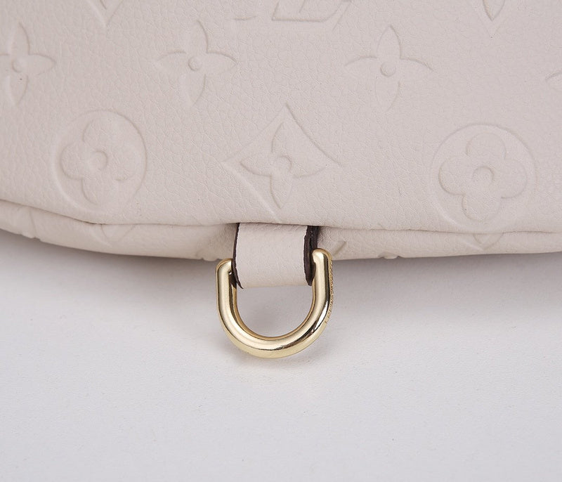Fan Fashion Lu-Vi bags - 17816