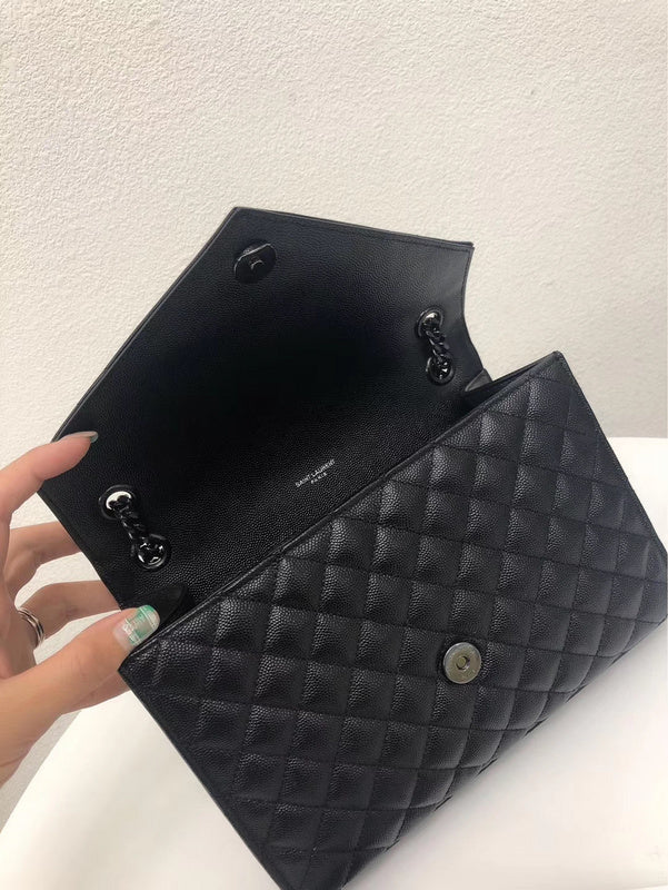 Amelia - YSL Bag - 3853