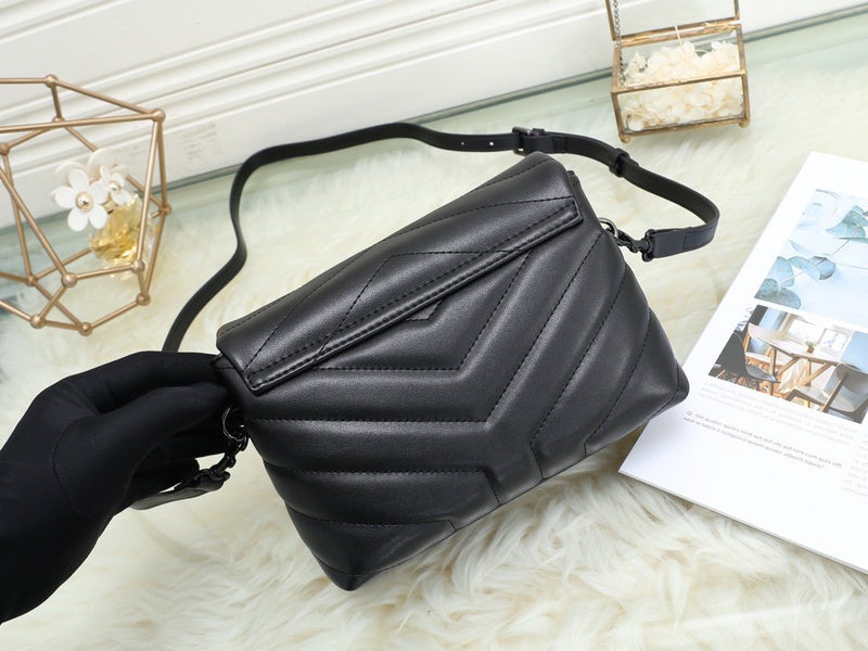 Amelia - YSL Bag - 3539