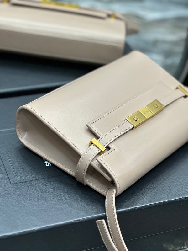 Amelia - YSL Bag - 3994