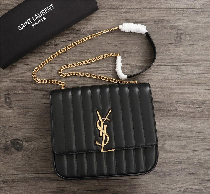 Amelia - YSL Bag - 2910
