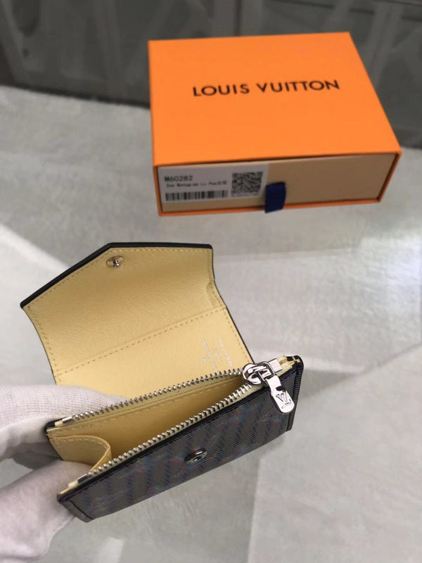Fan Fashion Lu-Vi bags - 9166