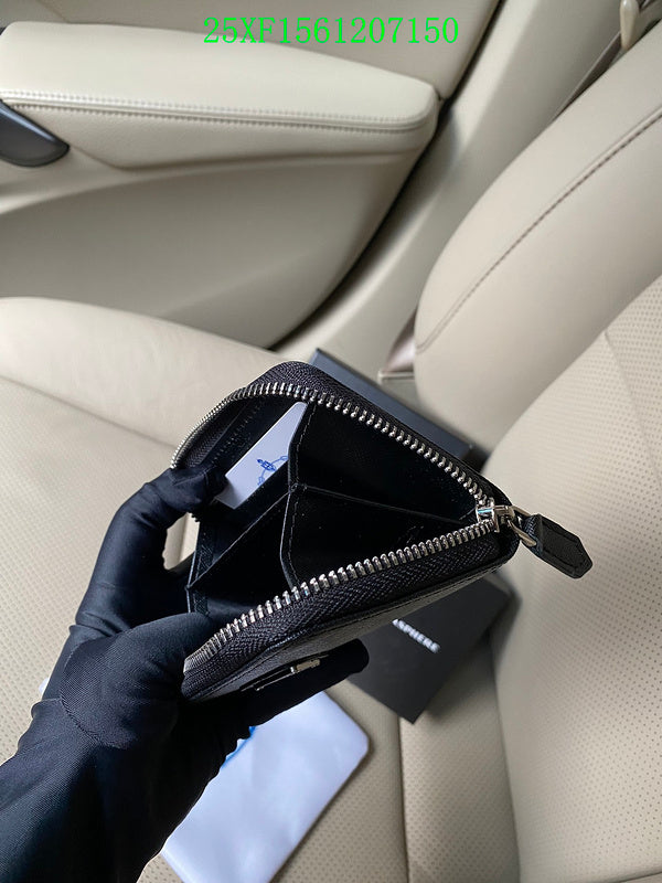 Amelia - PD Wallet - 073