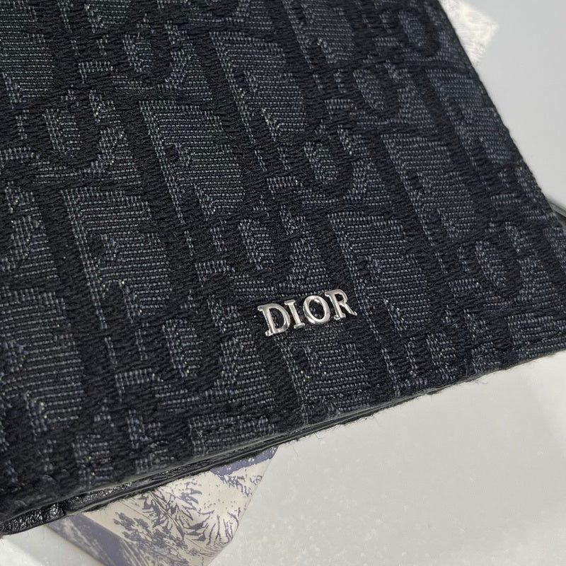 Amelia - DOR Wallets - 019