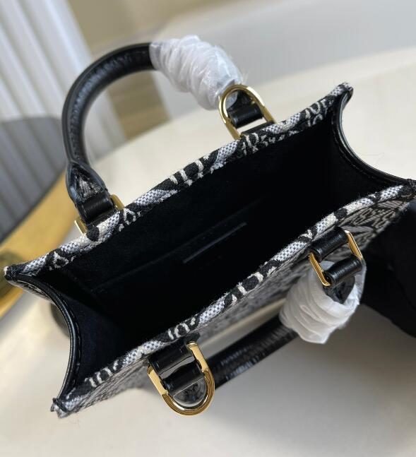 AmeliaLuxury - LOV Bags - 2578
