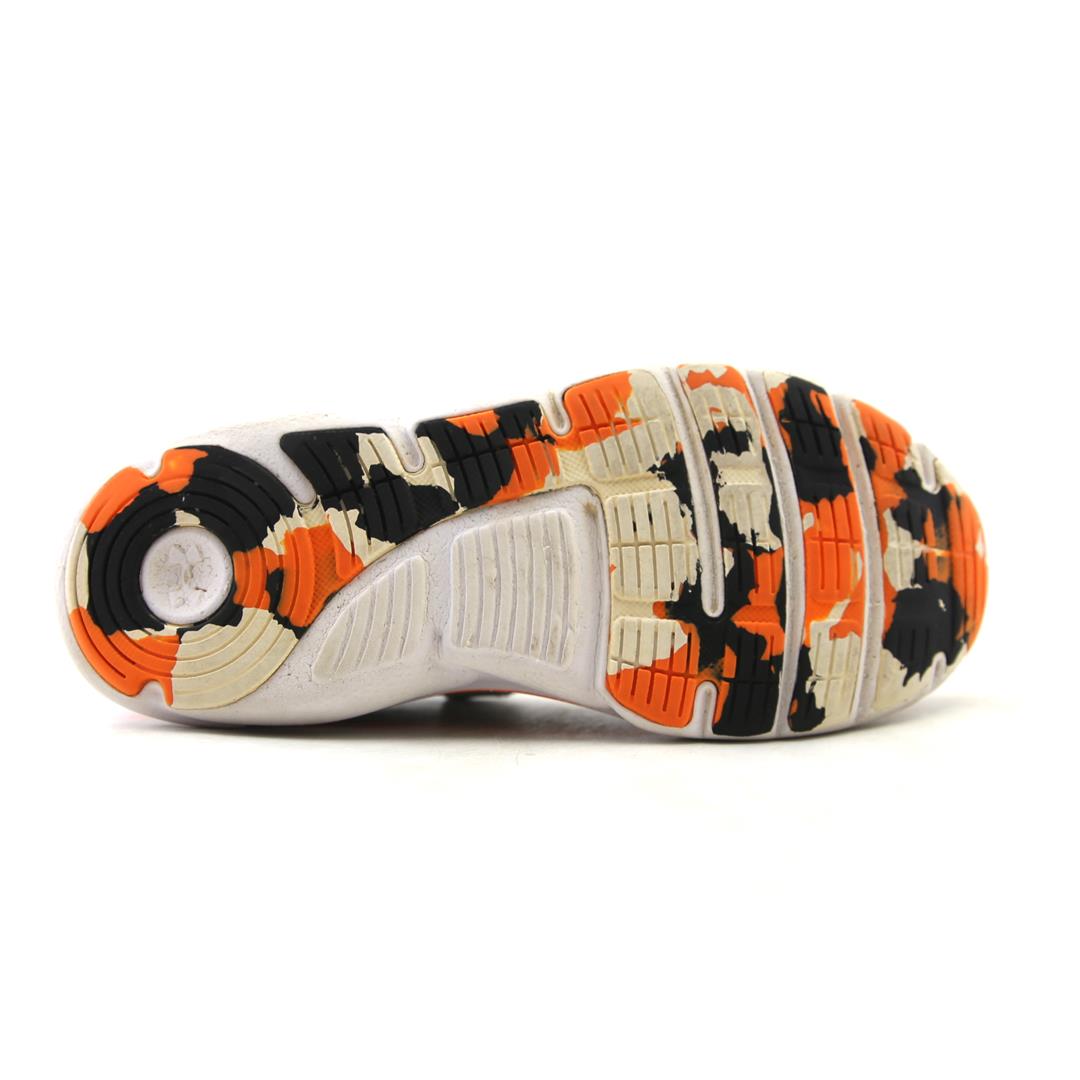UNDER ARMOUR ASSERT 9 AC