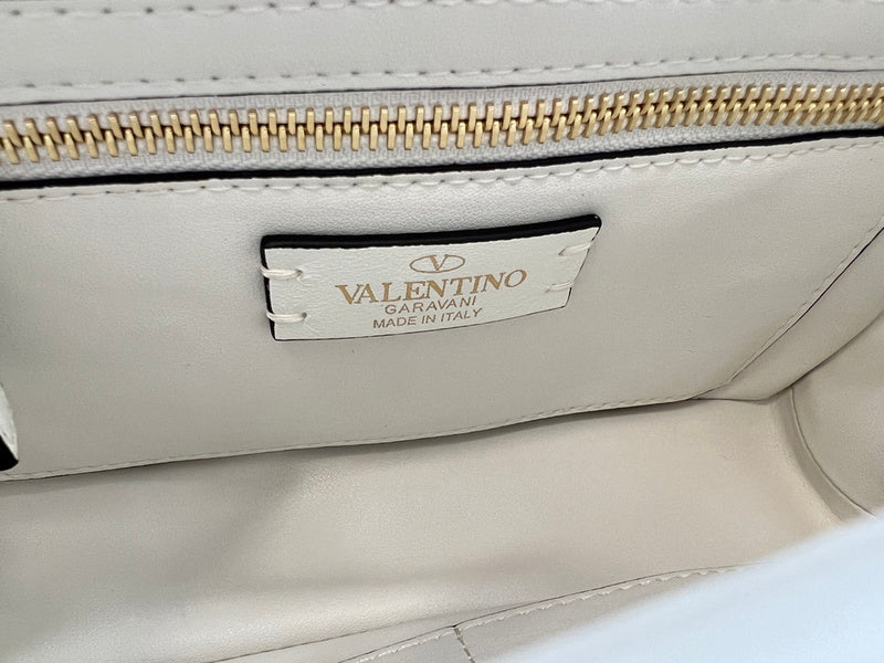 Amelia's Bag Gallery - VEL Bags - 1130