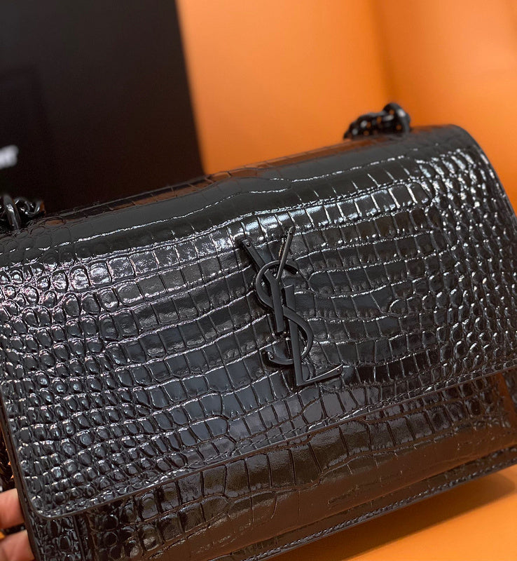 Amelia - YSL Bag - 2033