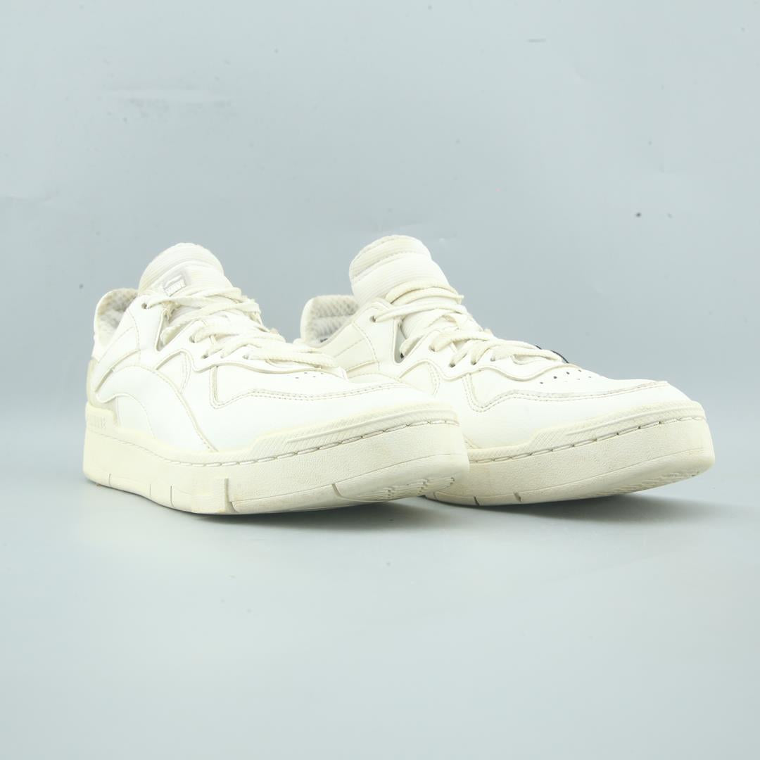 LI-NING .