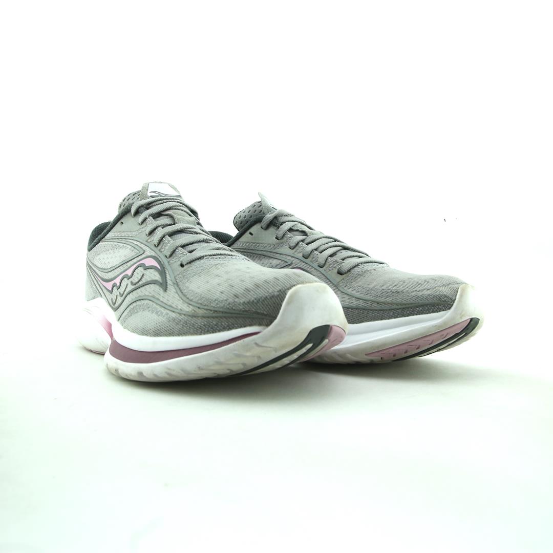 SAUCONY KINVARA 13