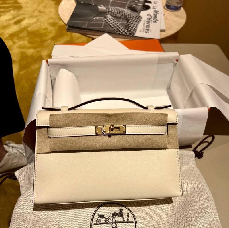 Amelia - HMS Bags - 1818