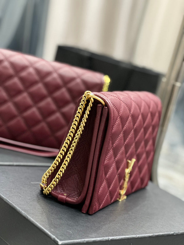 Amelia - YSL Bag - 2472