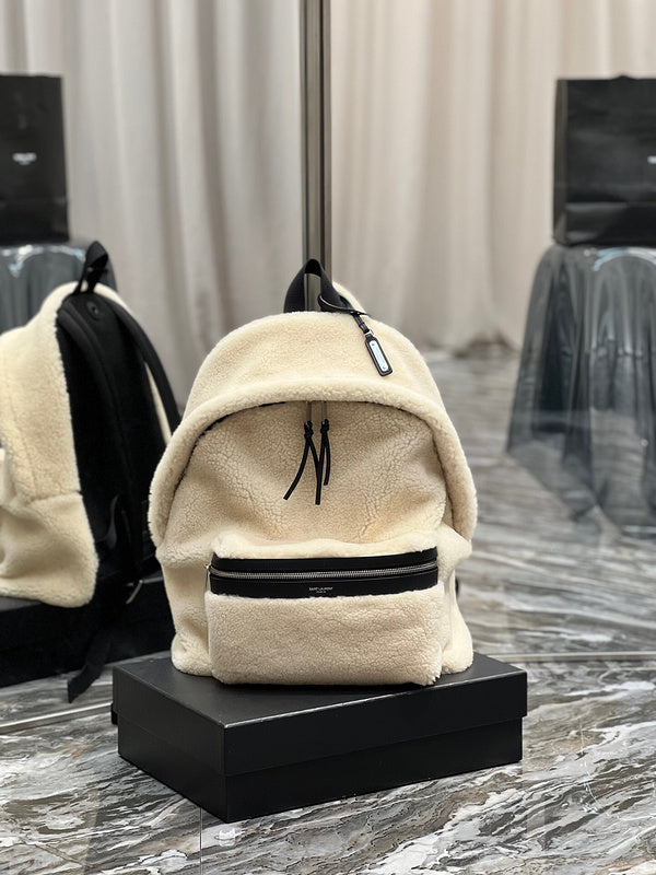 Amelia - YSL Bag - 3716