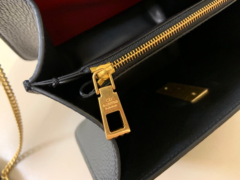 Amelia's Bag Gallery - VEL Bags - 1109