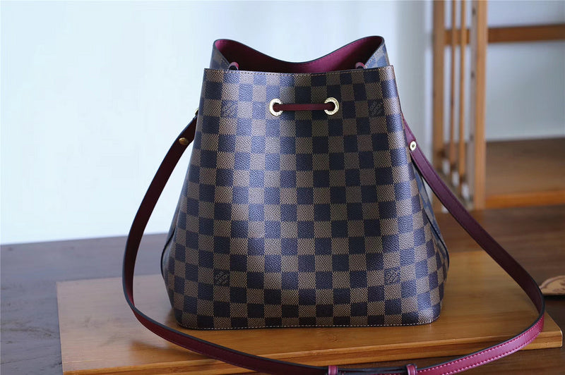 Fan Fashion Lu-Vi bags - 8572