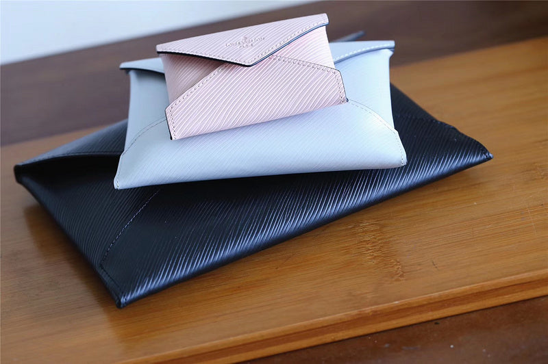 Fan Fashion Lu-Vi bags - 9081