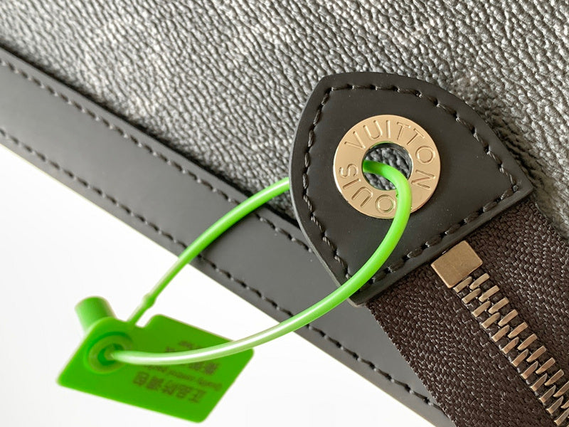Fan Fashion Lu-Vi Bags - 16879