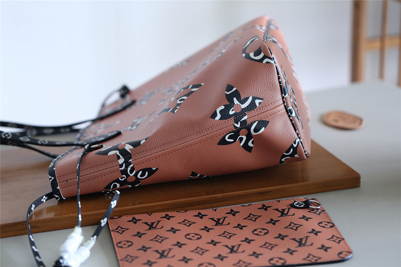 Fan Fashion Lu-Vi bags - 8078