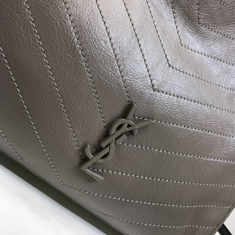 Amelia - YSL Bag - 2340