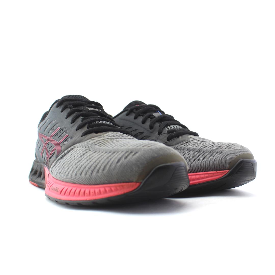 ASICS FUZEX