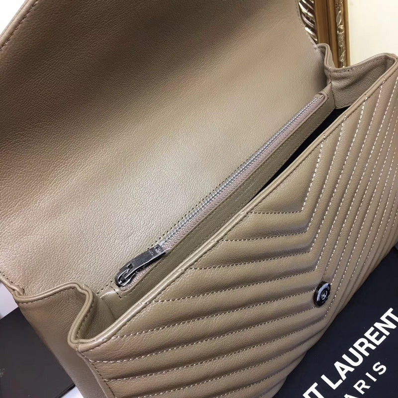 Amelia - YSL Bag - 3887