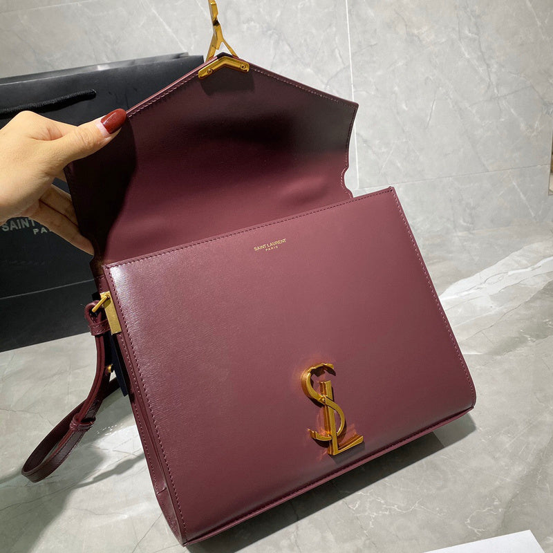 Amelia - YSL Bag - 4087