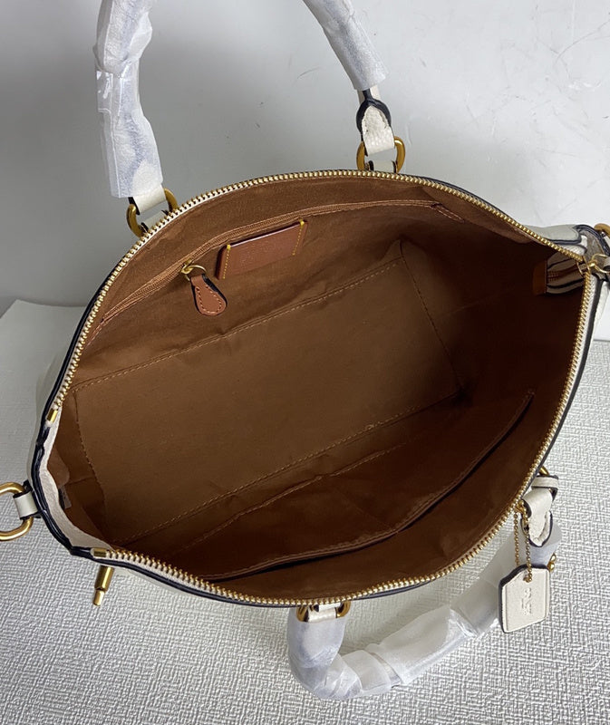 Amelia-i CAH Bags - 227