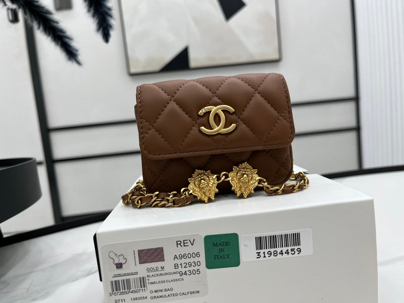 Wellow Bags - Chanel - Bags  - 240