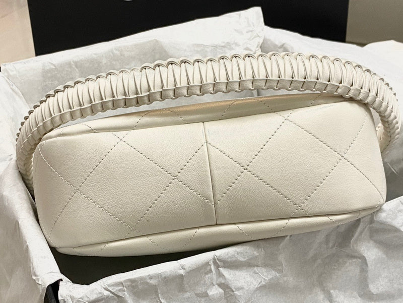 Wellow Bags - Chanel - Bags  - 147