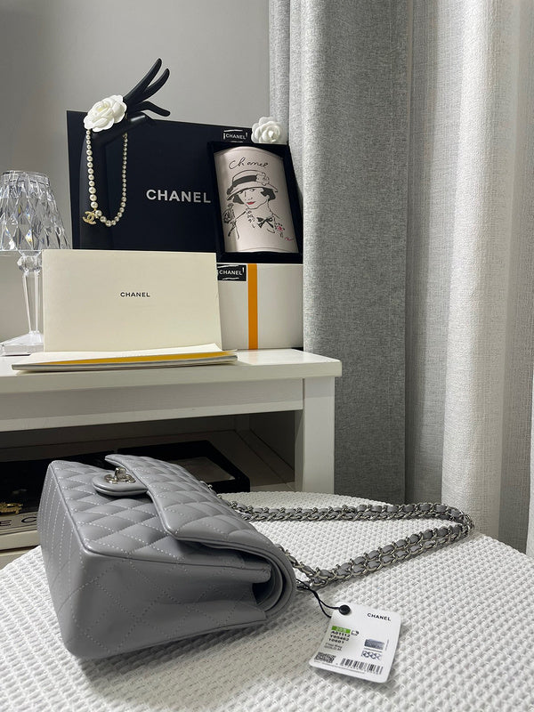 Wellow Bags - Chanel - Bags  - 270