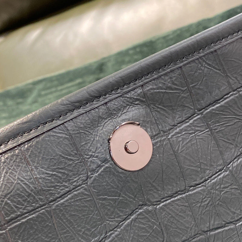 Amelia - YSL Bag - 3705