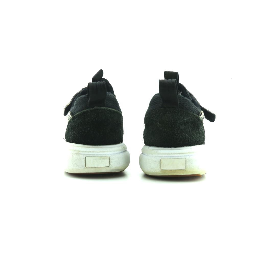 VANS ULTRA RANGE EXO