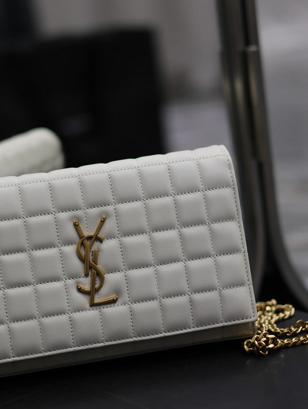 Amelia - YSL Bag - 1811