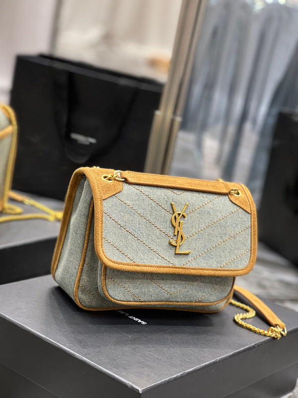 Amelia - YSL Bag - 3961