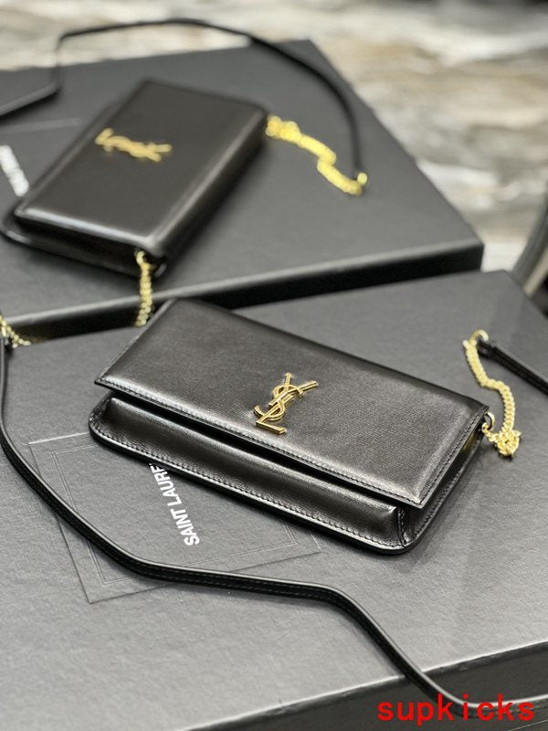 Amelia- Mix Wallets - 458