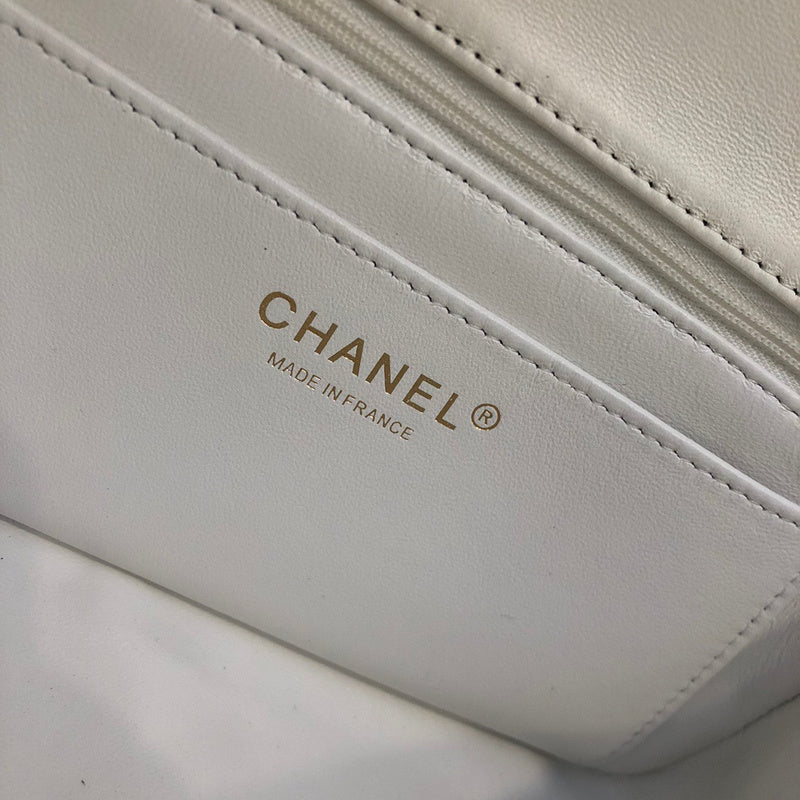 Wellow Bags - Chanel - Bags  - 823