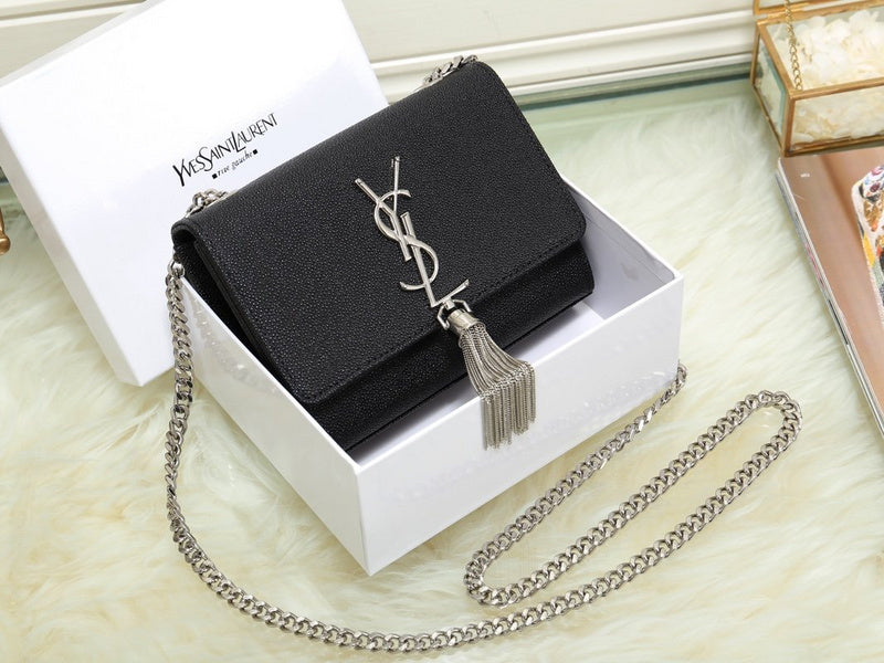 Amelia - YSL Bag - 3553