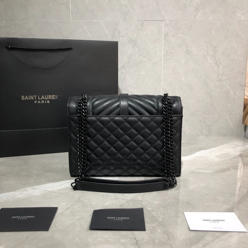 Amelia - YSL Bag - 4040