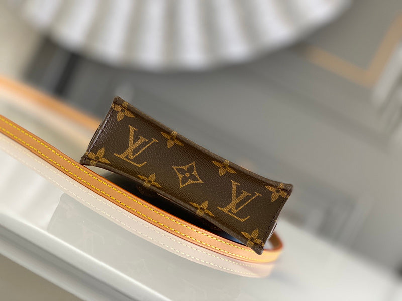 Fan Fashion Lu-Vi bags - 17499