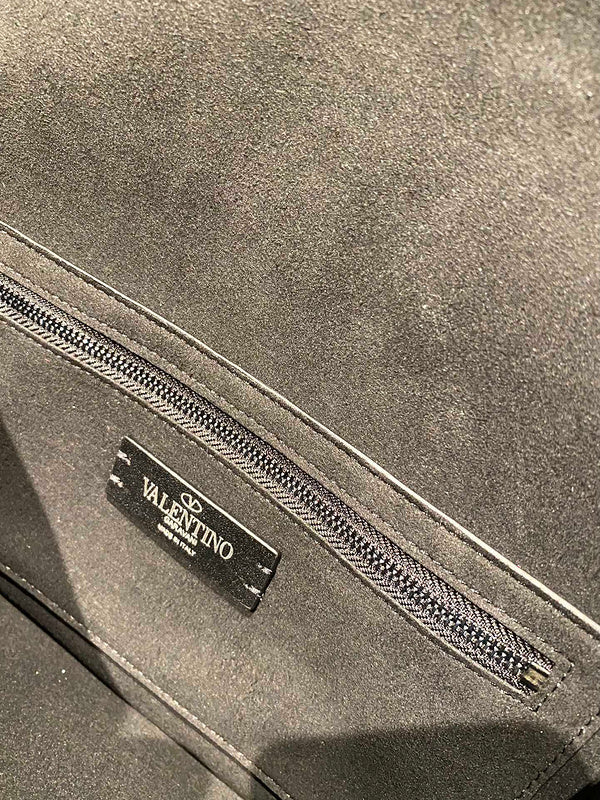 Amelia's Bag Gallery - VEL Bags - 320