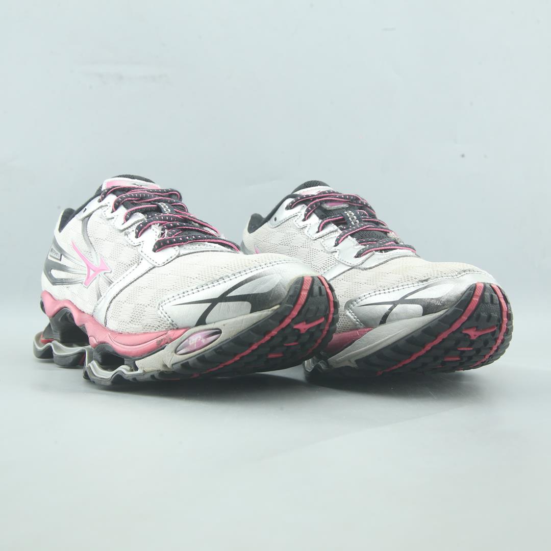 MIZUNO WAVE PROPHECY 2