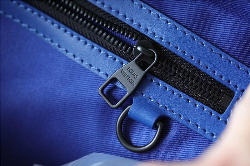 Fan Fashion Lu-Vi bags - 11138